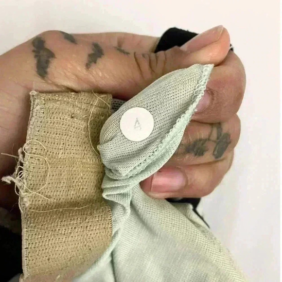 Lululemon Work It Out Tank Top Sz 4 Sea Stripe Mint Moment Black NWOT - Picture 3 of 10